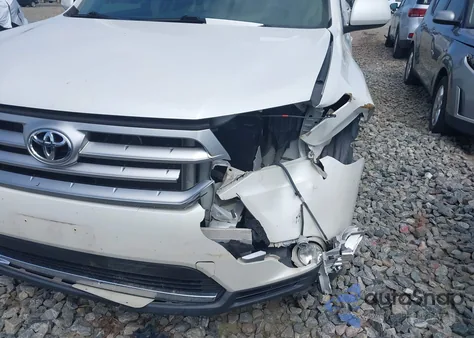 2011 Toyota Highlander Base V6 from USA, damaged, VIN 5TDBK3EH0BS057432